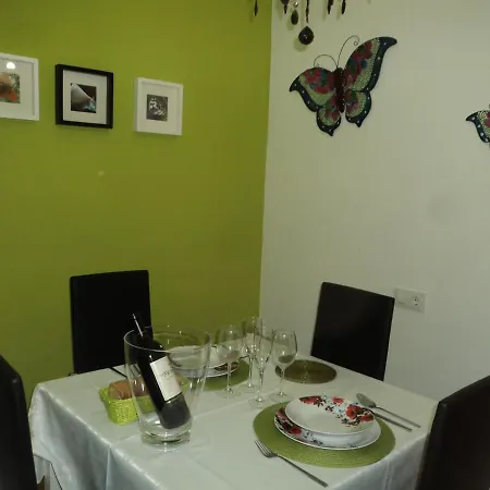 Apartamento Apartamento Rosa Y Miguel 2 *